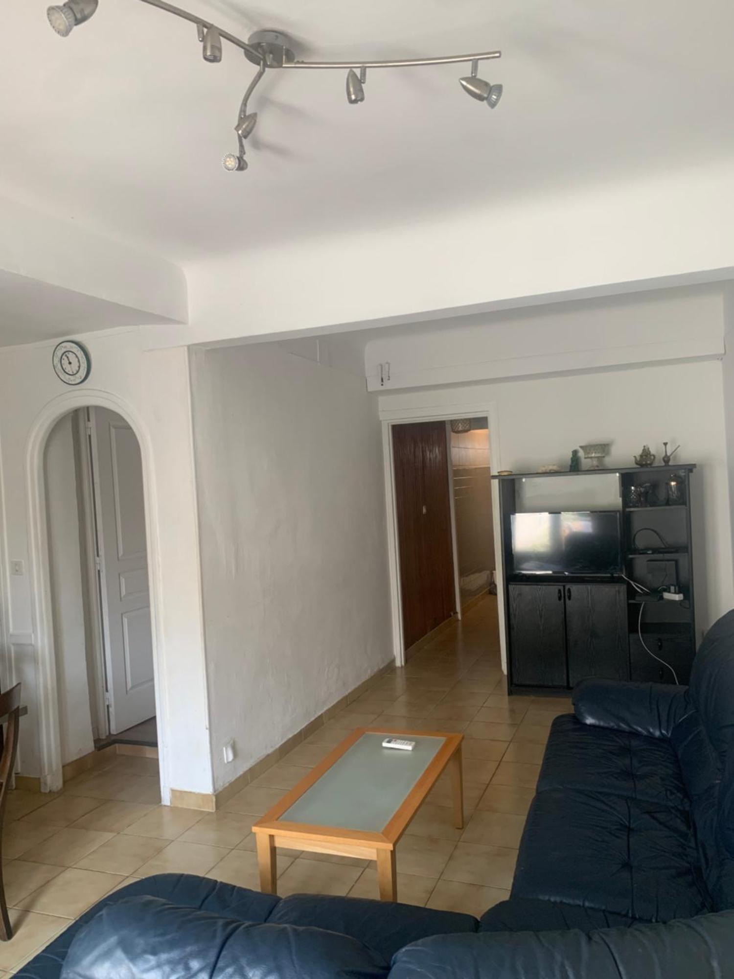 Holiday home Maison De Avec Jardin Et Terrasse Perpignan
